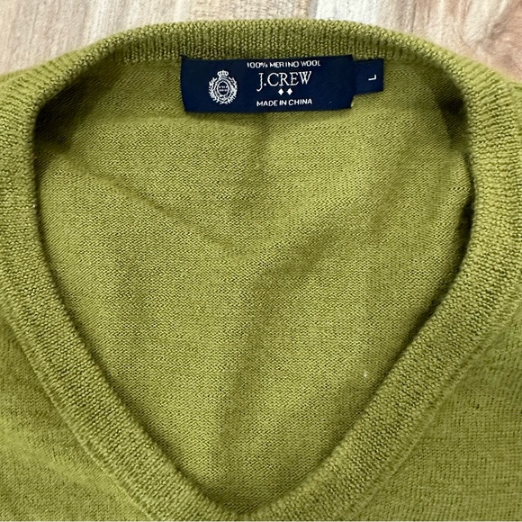 J Crew V next wool sweater size L - Picture 2 of 3